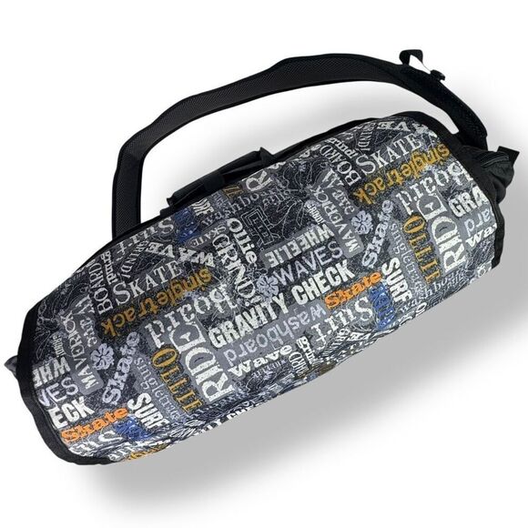 L.L. Bean Messenger Shoulder Flap Crossbody Bag Graffiti Skateboard Surfer Surf - Picture 4 of 16